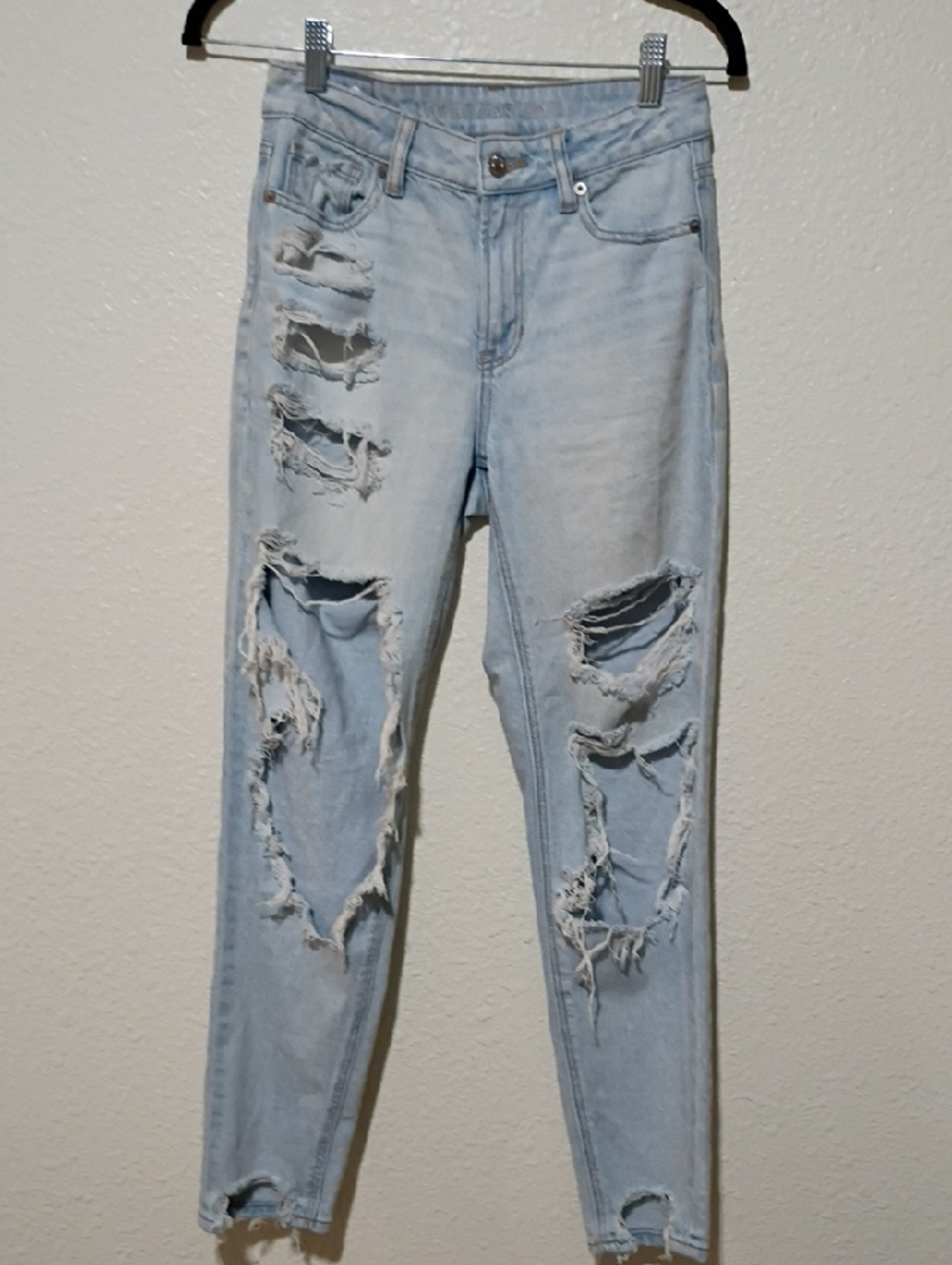 Light Blue Distressed Women’s Jeans